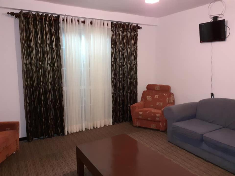 Elevate 360 Holiday Bungalow Hotel นูวาราเอลิยา ภายนอก รูปภาพ