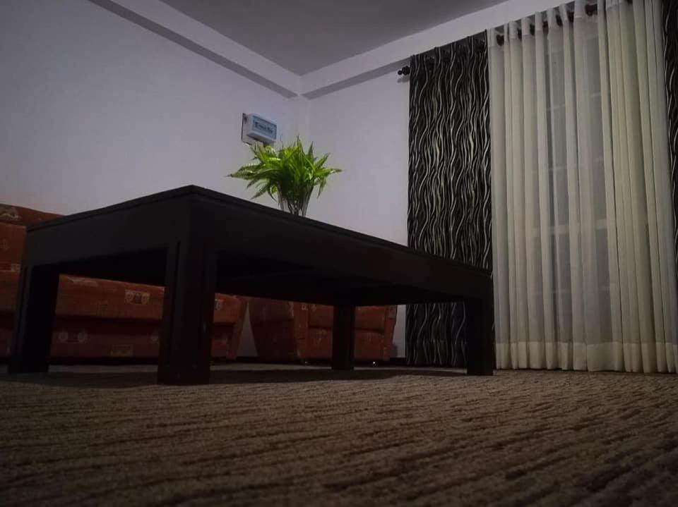 Elevate 360 Holiday Bungalow Hotel นูวาราเอลิยา ภายนอก รูปภาพ